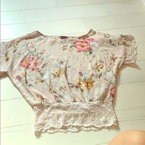 Wet Seal floral print woman’s blouse
